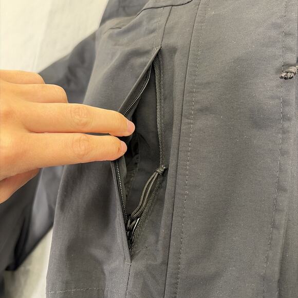 Lands End Waterproof Windproof Hooded Squall Jacket Sz Lg 14-16 Anti-Static BLK - Picture 3 of 16